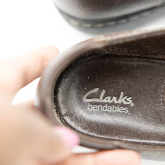 Clarks Bendables Sixty Cruise Tumbled Leather Mary Jane Slip On Loafer - Picture 5 of 12